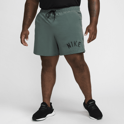 Shorts versátiles Dri-FIT de 18 cm sin forro para hombre Nike Unlimited Swoosh