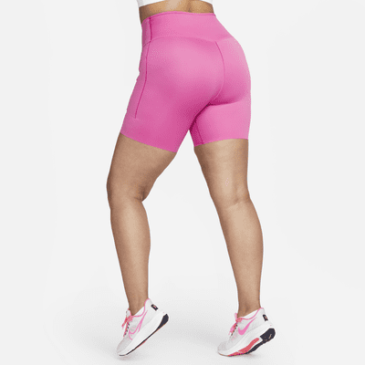 Shorts de ciclismo con bolsillos de tiro alto de 20 cm de sujeción firme para mujer Nike Go