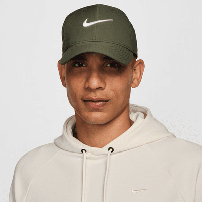 Gorra Swoosh estructurada Nike Dri-FIT Club