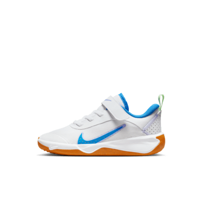 Nike Omni Multi-Court Little Kids' Shoes