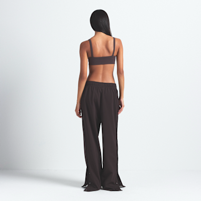 Pants con botones a presión laterales para mujer NikeSKIMS Matte Tricot