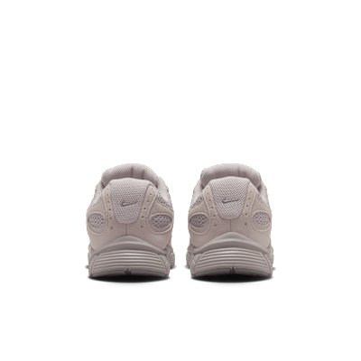 Nike V5 Runner Suede Older Kids' Shoes