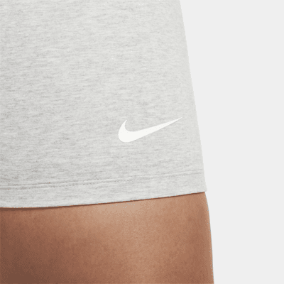 Shorts de ciclismo de tiro alto de 20 cm para mujer (talla grande) Nike Sportswear Classic