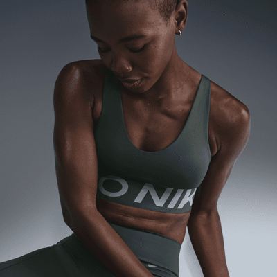 Sutiã de desporto almofadado de suporte médio Nike Pro Indy Plunge para mulher