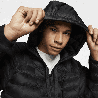 Insulated Pullover Jacket. Nike 