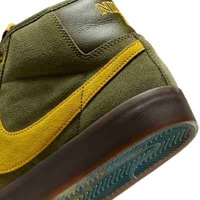 Nike Zoom Blazer Mid Skate Shoes