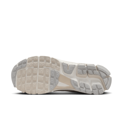 Scarpa Nike Zoom Vomero 5 – Uomo