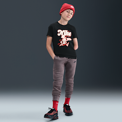 Playera para niños talla grande Nike Sportswear