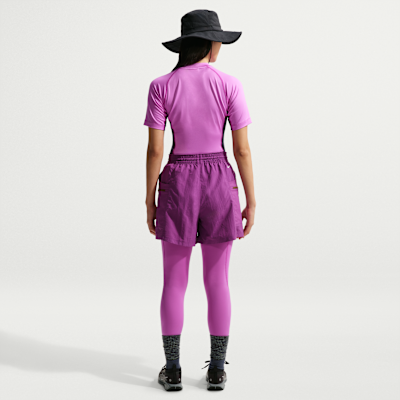 Playera interior deportiva de manga corta Dri-FIT para mujer Nike ACG "Wildsee"