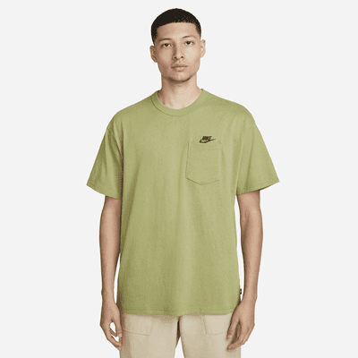 Nike Sportswear Premium Essentials Men's Pocket T-Shirt