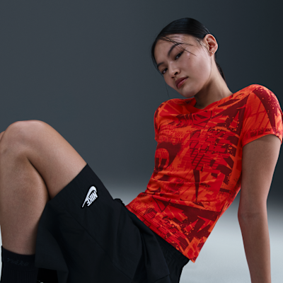 Nike Sportswear Women's Slim T-Shirt