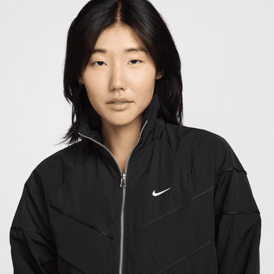 Nike Windrunner 女款寬鬆 UV 梭織全長式拉鍊外套