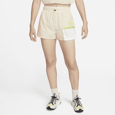 Shorts de tejido Woven de tiro alto para mujer Nike Sportswear Icon ...
