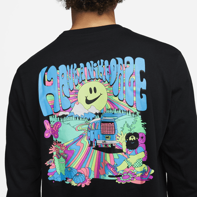 Playera que brilla en la oscuridad para hombre Nike Sportswear Nike Day