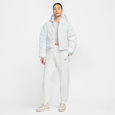 Nike Sportswear Swoosh Series