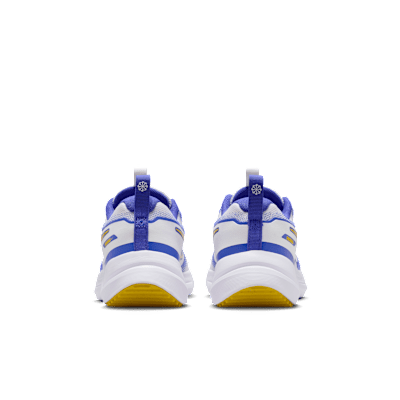 Nike Cosmic Runner Older Kids' Road Running Shoes