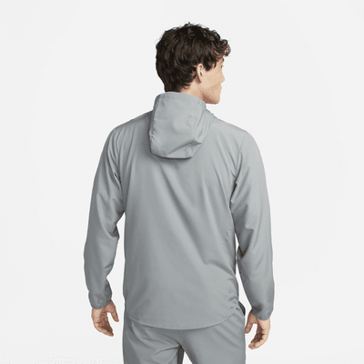 Nike Form Men's Dri-FIT Hooded Versatile Jacket. Nike JP