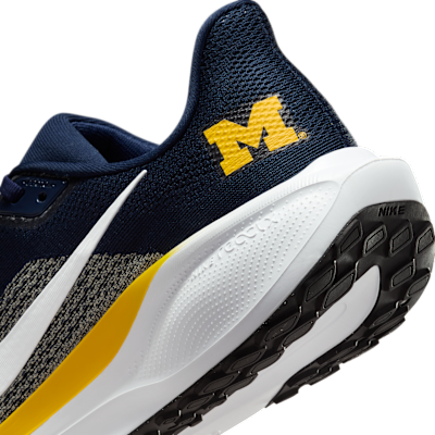 Michigan Pegasus 41 Men's Nike College Road Running Shoes