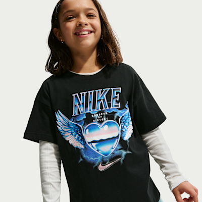 Nike Sportswear Older Kids' T-Shirt