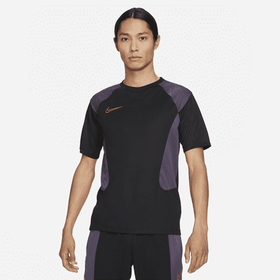 Nike Dri-FIT Academy Men's Short-Sleeve Soccer Top. Nike JP