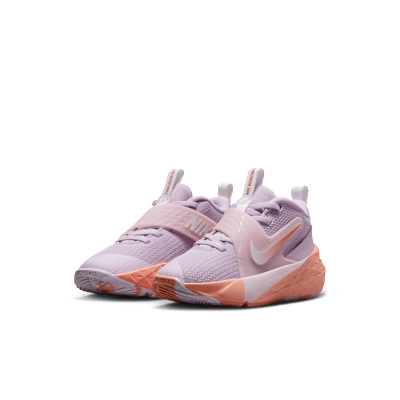 Nike Team Hustle D 12 Tenis para niños de preescolar