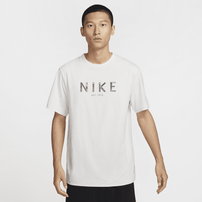 Nike Hyverse Men's Dri-FIT UV Short-Sleeve Top