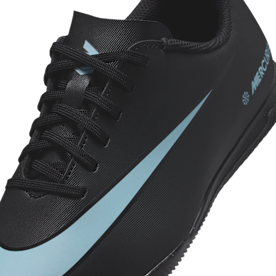 Nike Jr. Mercurial Vapor 16 Club Little/Big Kids' Indoor/Court Low-Top Soccer Shoes