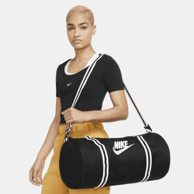 Nike Heritage Duffel Bag (30L)