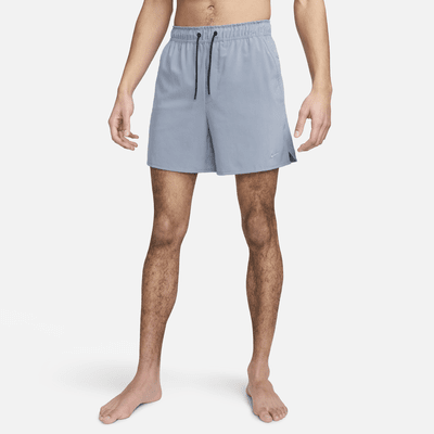 Shorts versátiles sin forro Dri-FIT de 13 cm para hombre Nike Unlimited