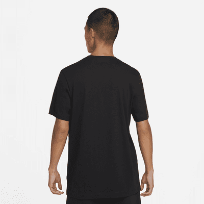 Nike Sportswear Men's T-Shirt