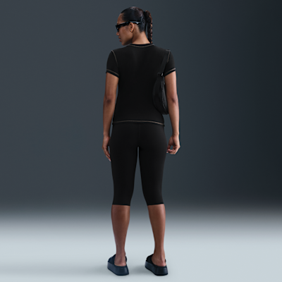 Nike Sportswear Chill Knit Women's Slim Cropped Top