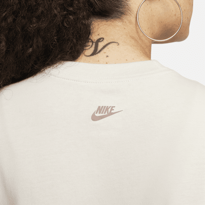 Playera boxy para mujer Nike Sportswear Heritage. Nike.com