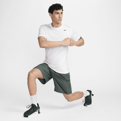 Shorts versátiles Dri-FIT de 23 cm sin forro para hombre Nike Form