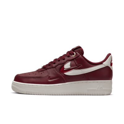 red nike shoes air force 1