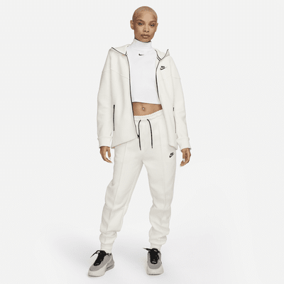 Nike Sportswear Tech Fleece Windrunner Women's Full-Zip Hoodie. Nike UK