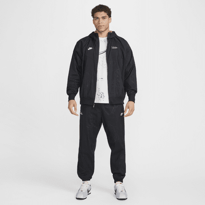 Nike Sportswear gevoerde Windrunner herenbroek voor breakdance