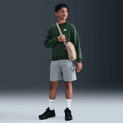 Nike Sportswear Club Fleece Genç Çocuk Sweatshirt'ü