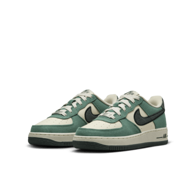 Nike Air Force 1 LV8 Older Kids' Shoes