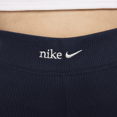 Nike Sportswear Damenhose aus Rippmaterial mit hohem Bund und ausgestelltem Bein