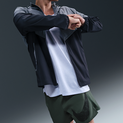 ナイキ チャレンジャー スウッシュ メンズ 13cm Dri-FIT ランニングショートパンツ