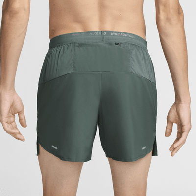 Shorts da running 13 cm con slip foderati Dri-FIT Nike Stride – Uomo