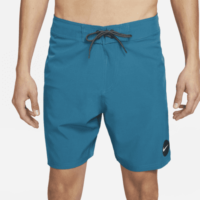 Traje de baño tipo short de playa de 18 cm para hombre Nike Essential