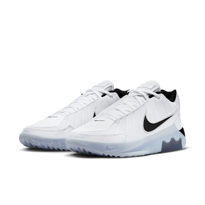 LeBron Witness 9 Basketball Shoes