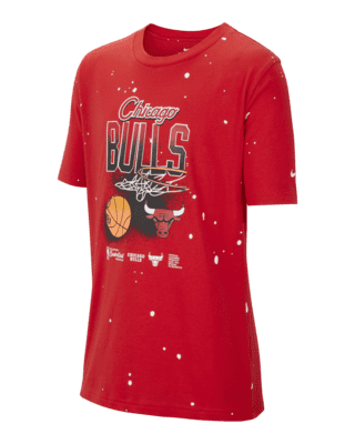 Chicago Bulls Courtside Older Kids' Nike NBA T-Shirt. Nike FI