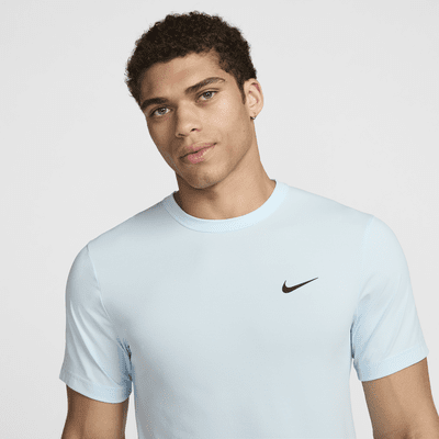 Camisola versátil de manga curta Dri-FIT UV Nike Hyverse para homem