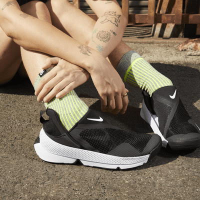 Sapatilhas fáceis de calçar e descalçar Nike Go FlyEase para mulher