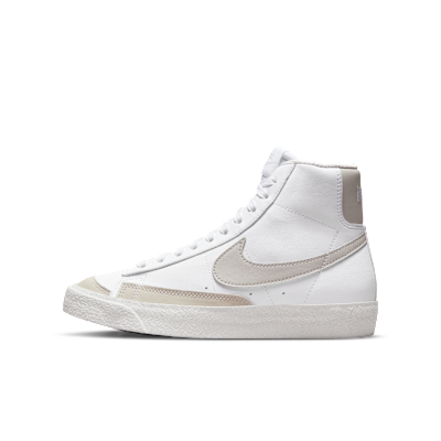 Nike Blazer Mid '77 SE. Nike 