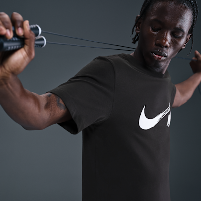 Playera de entrenamiento Dri-FIT para hombre Nike