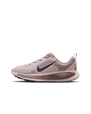 Детские кроссовки Nike Vomero 18 Big Kids' Road для бега