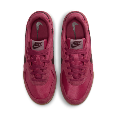 Nike Terra Manta Suede Women's Shoes